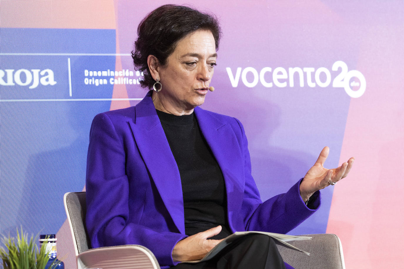 Fotos: &#039;Respuestas sectoriales al reto de la sostenibilidad&#039;, foro organizado por el Grupo Vocento y patrocinado por el Consejo Regulador de la Denominación de Origen Calificada (DOCa) Rioja