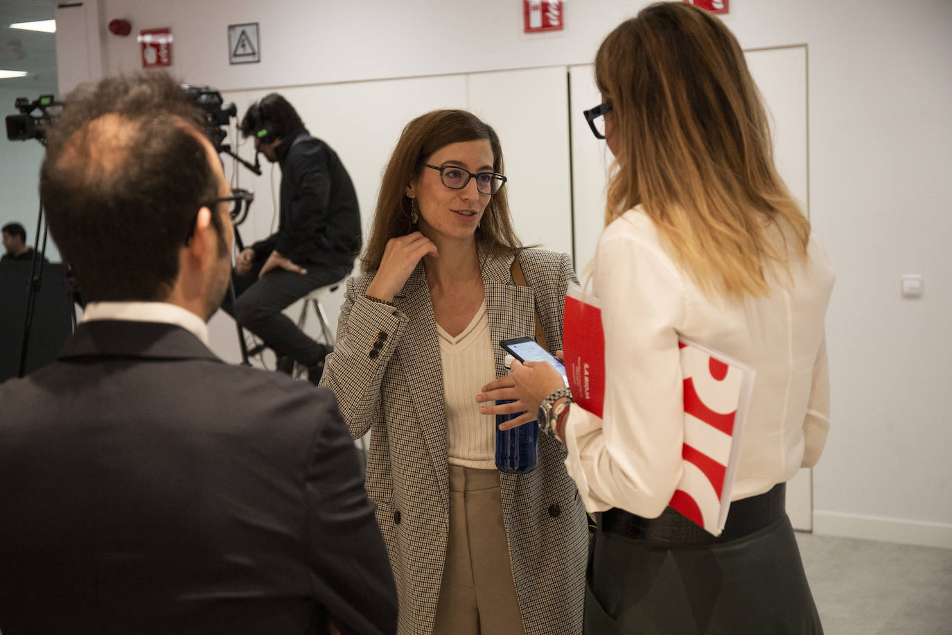 Fotos: &#039;Respuestas sectoriales al reto de la sostenibilidad&#039;, foro organizado por el Grupo Vocento y patrocinado por el Consejo Regulador de la Denominación de Origen Calificada (DOCa) Rioja