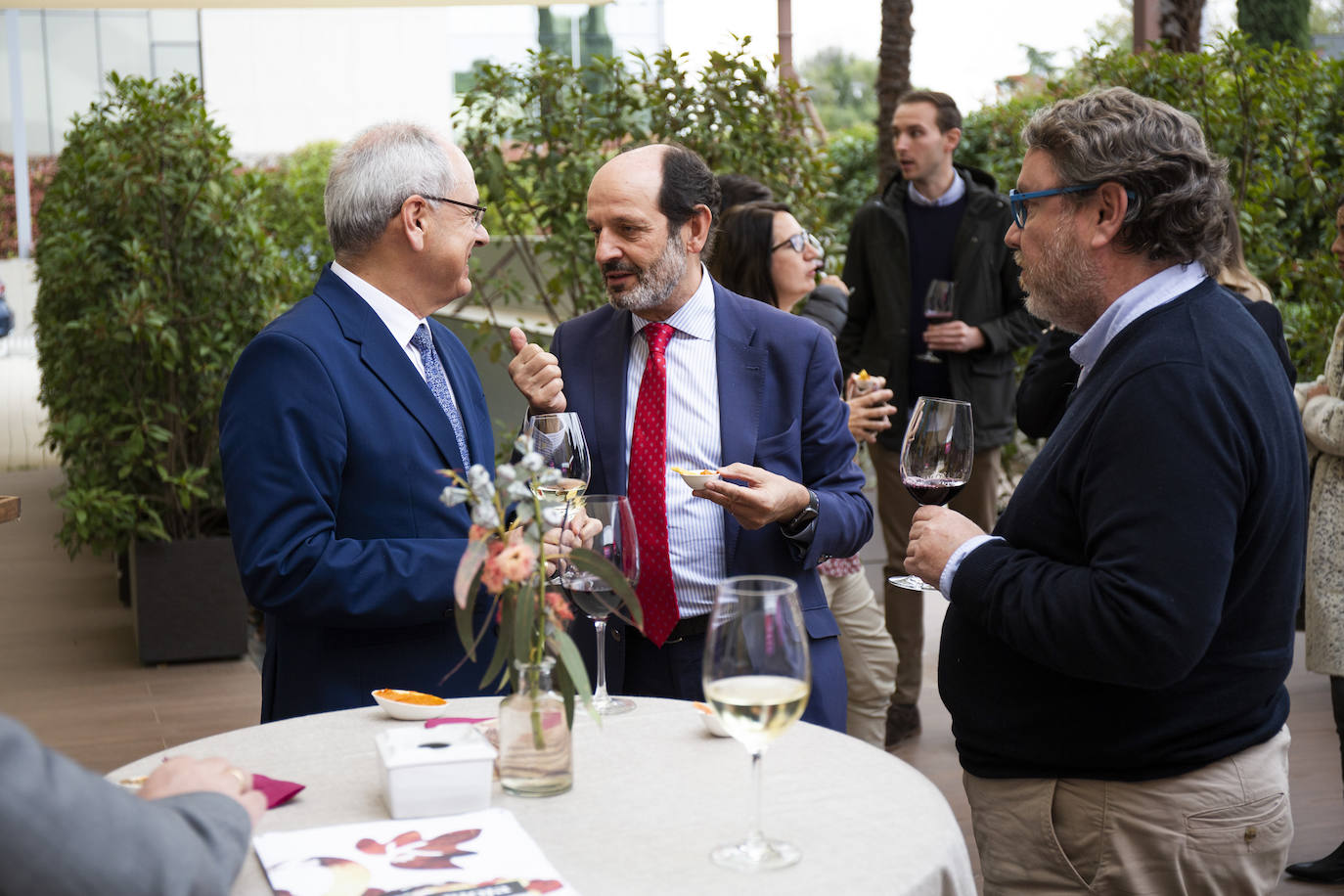 Fotos: &#039;Respuestas sectoriales al reto de la sostenibilidad&#039;, foro organizado por el Grupo Vocento y patrocinado por el Consejo Regulador de la Denominación de Origen Calificada (DOCa) Rioja
