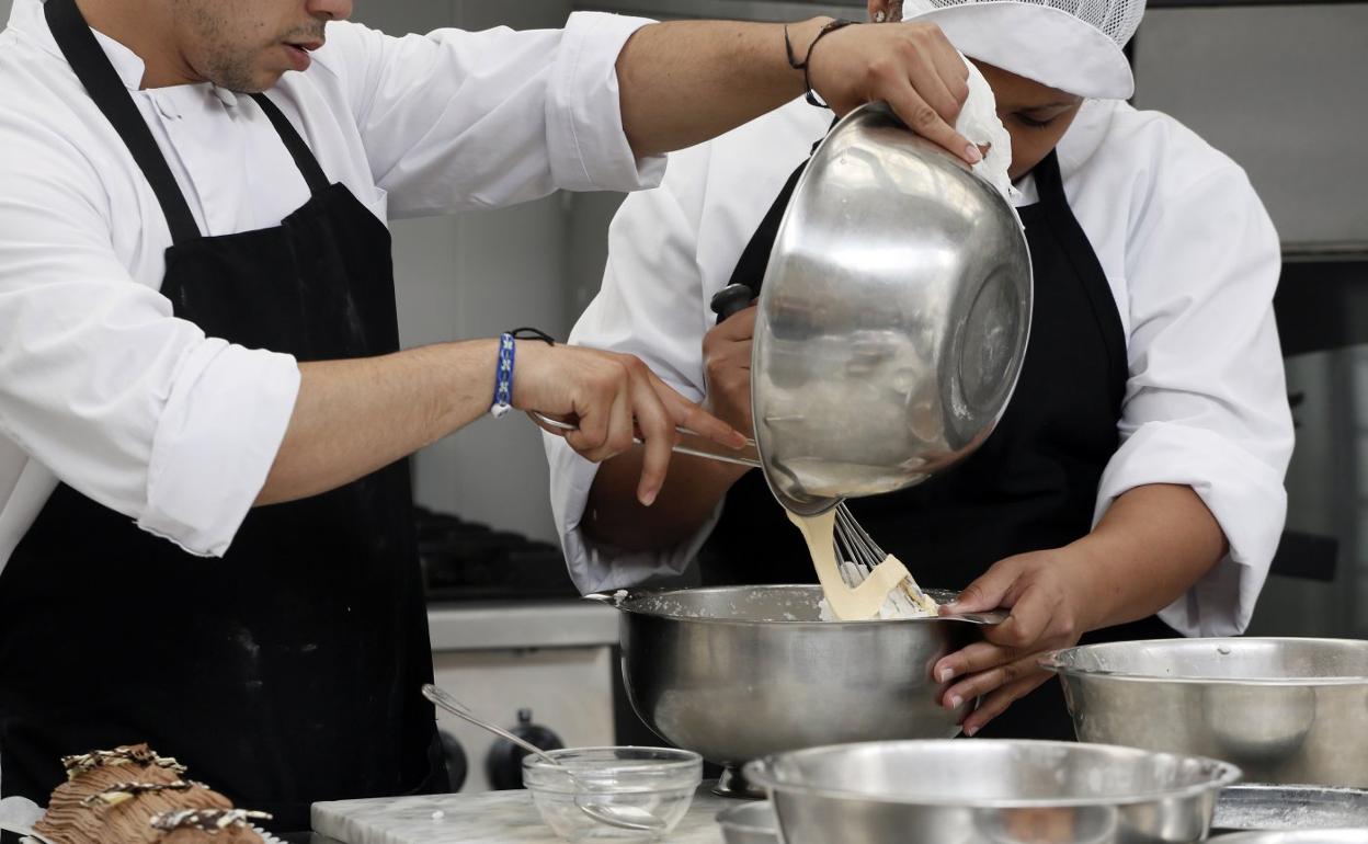 El objetivo del programa es lograr la inserción laboral 