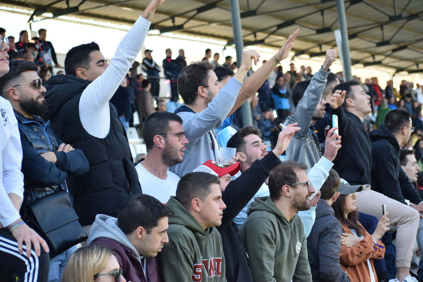 Fotos: Los penaltis catapultan al Arnedo