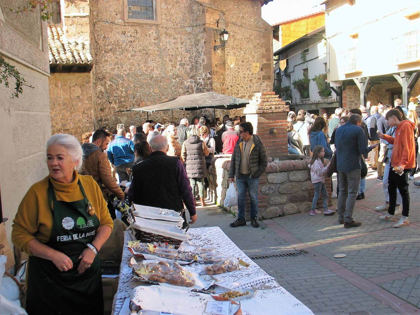 Fotos: La Feria de la Nuez regresa por todo lo alto