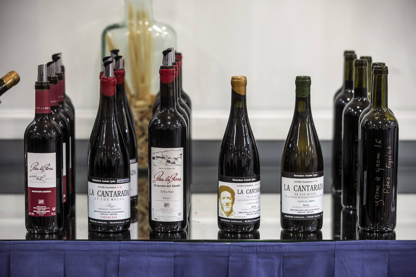 Fotos: Pilar Fernández Eguíluz (Peña la Rosa, Ábalos) protagonizó el club de catas