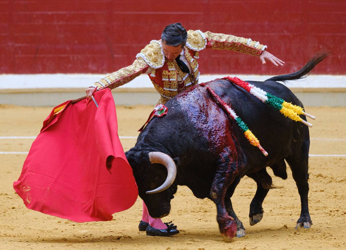 Urdiales, durante la lidia de uno de sus toros del día de San Mateo de 2021