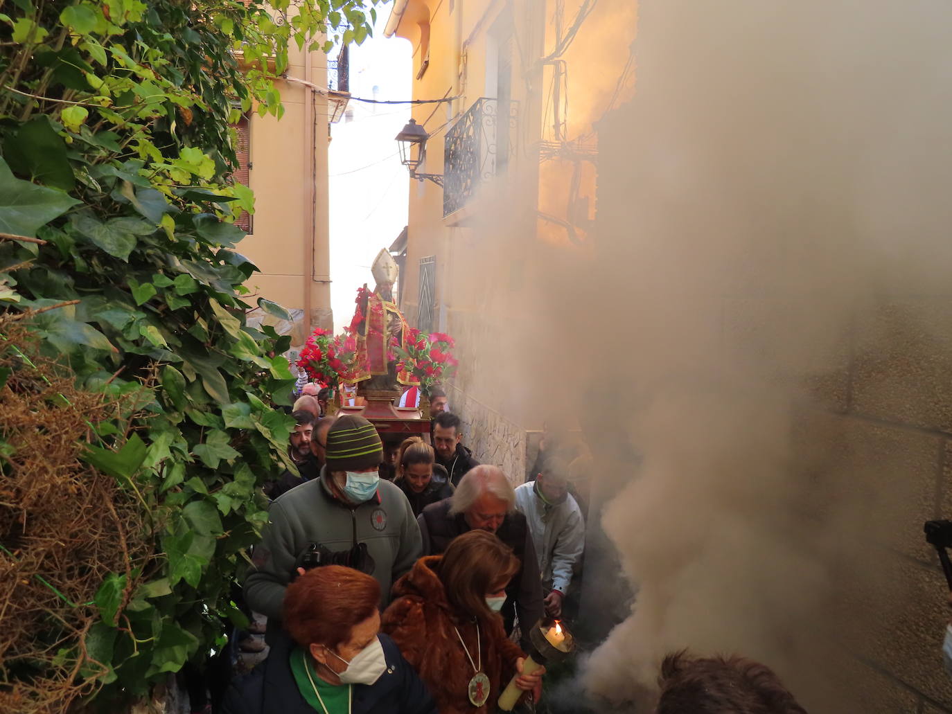 Fotos: Arnedillo recupera la Procesión del Humo tras la pandemia