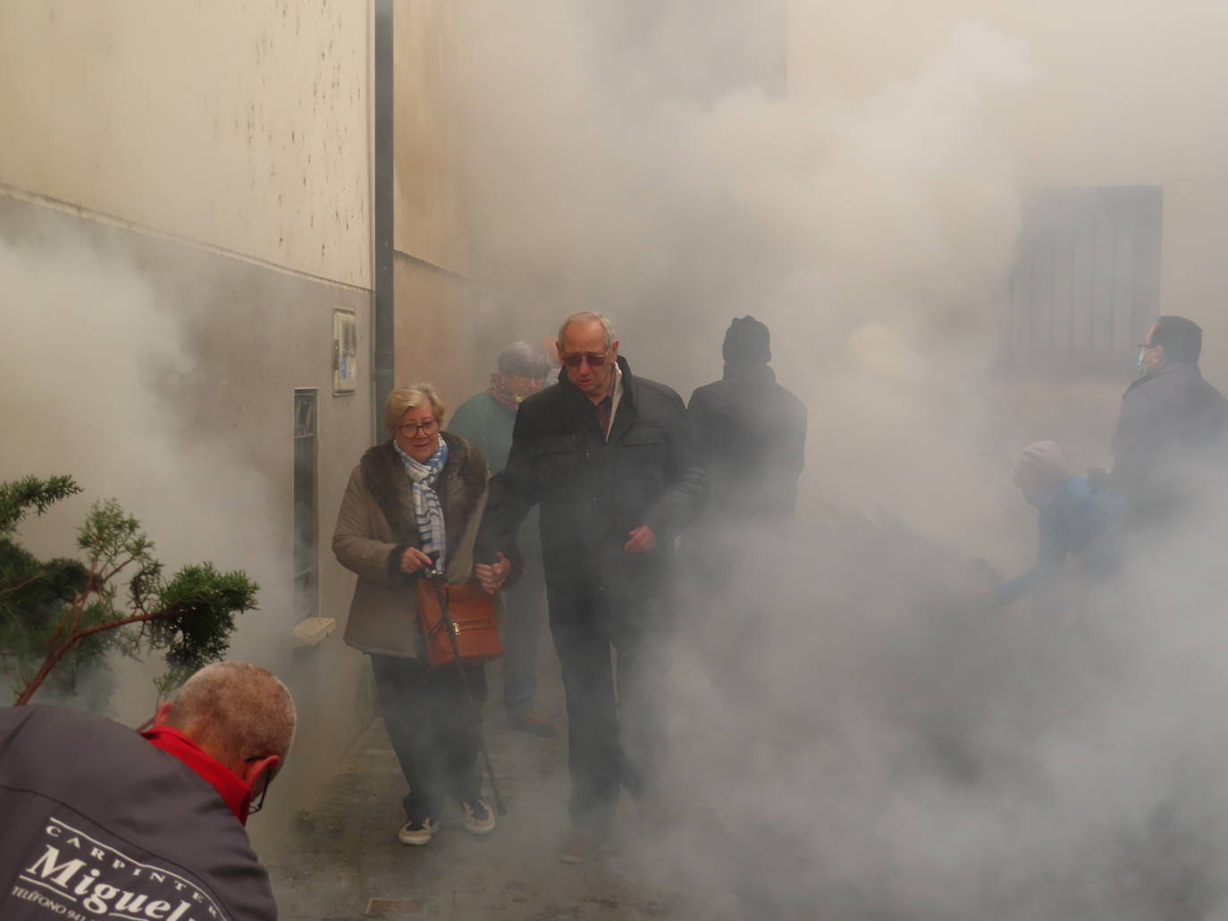 Fotos: Arnedillo recupera la Procesión del Humo tras la pandemia