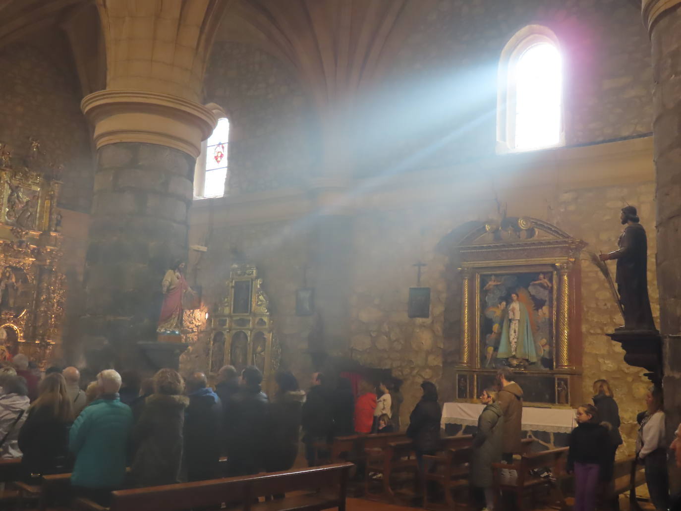 Fotos: Arnedillo recupera la Procesión del Humo tras la pandemia