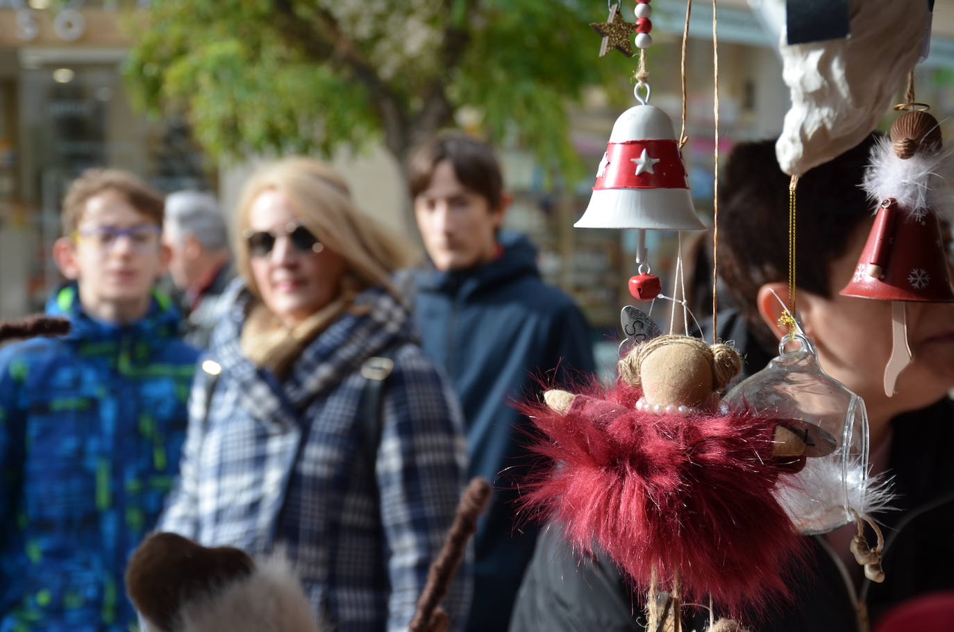 Fotos: Abierto el mercado navideño de Calahorra