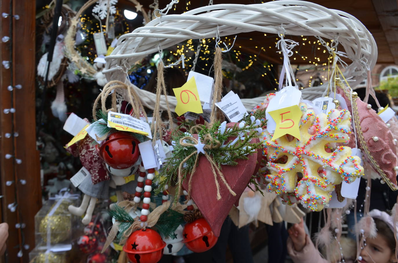 Fotos: Abierto el mercado navideño de Calahorra