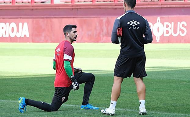 Serantes, durante un entrenamiento con la UDL. 