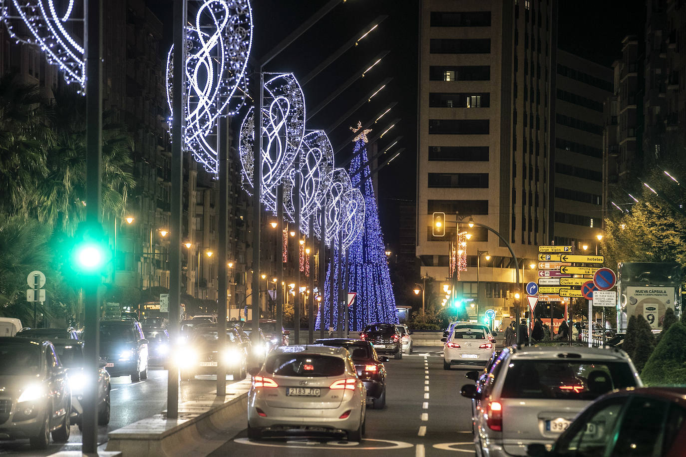 Fotos: Logroño enciende su iluminación navideña
