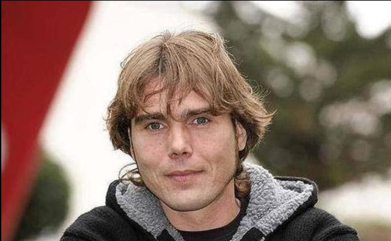 'El Yoyas', ex de Gran Hermano, condenado por maltrato y huido, reaparece en un bosque