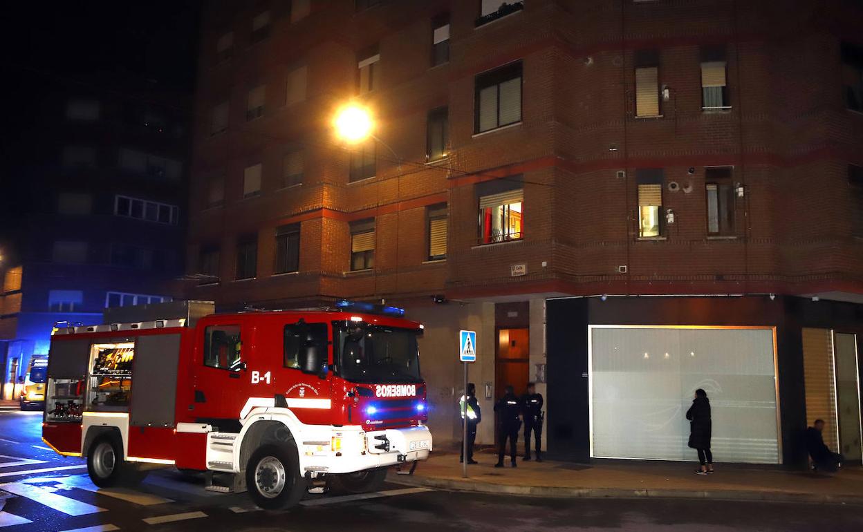 El personal sanitario confirmaba el fallecimiento de una mujer de 67 años en Miranda. 