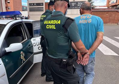 Imagen secundaria 1 - Dos detenidos por el robo de 55.000 metros de cobre en la planta solar de Solaria en Fuenmayor