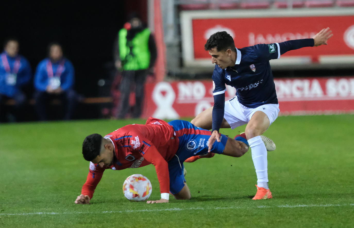 Fotos: El partido de la UD Logroñés frente al Numancia en Los Pajaritos