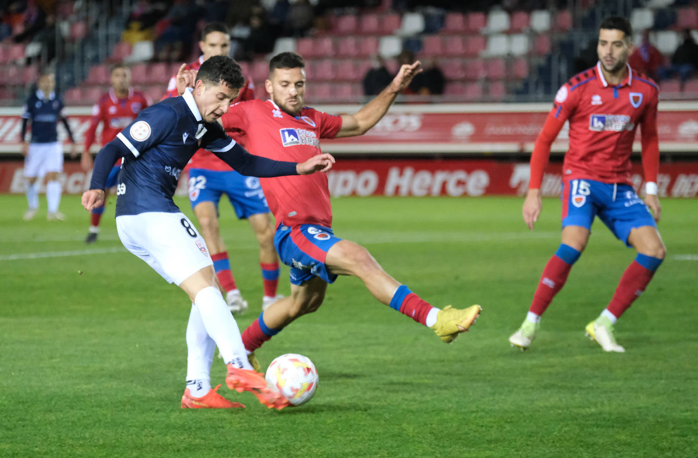 Fotos: El partido de la UD Logroñés frente al Numancia en Los Pajaritos