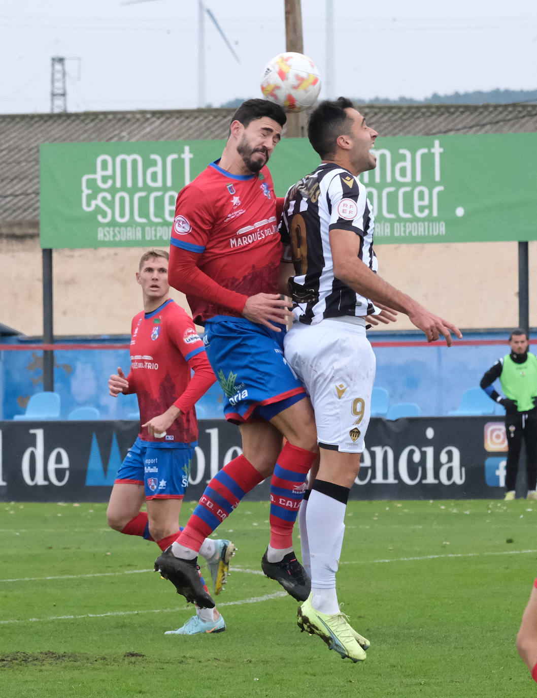 Fotos: El Calahorra empata con el Castellón