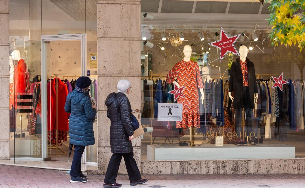 Imagen captada ayer por Diario LA RIOJA en el Paseo de la Cien Tiendas de Logroño. 