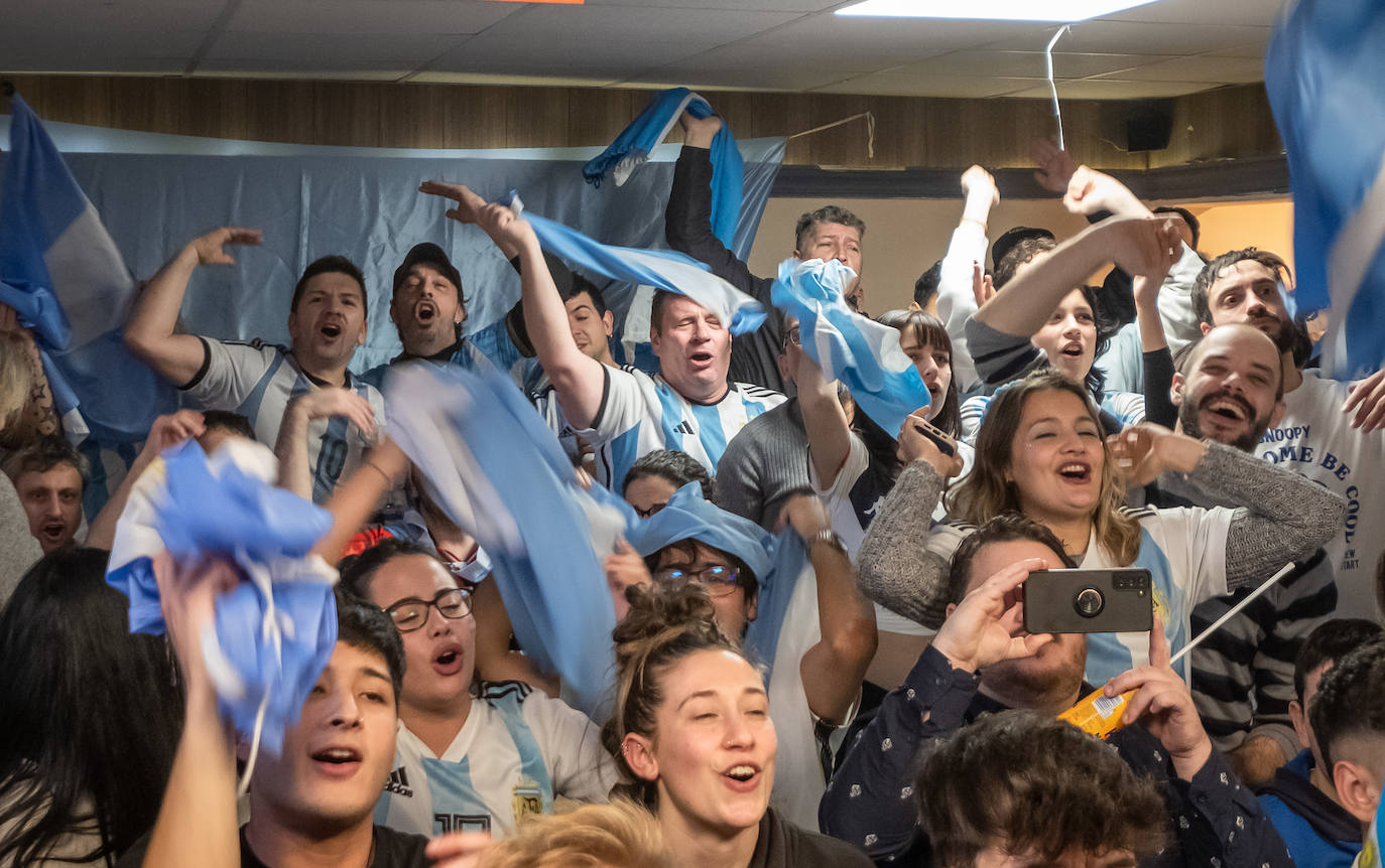 Fotos: ¿Cómo viven la final los argentinos de Logroño?