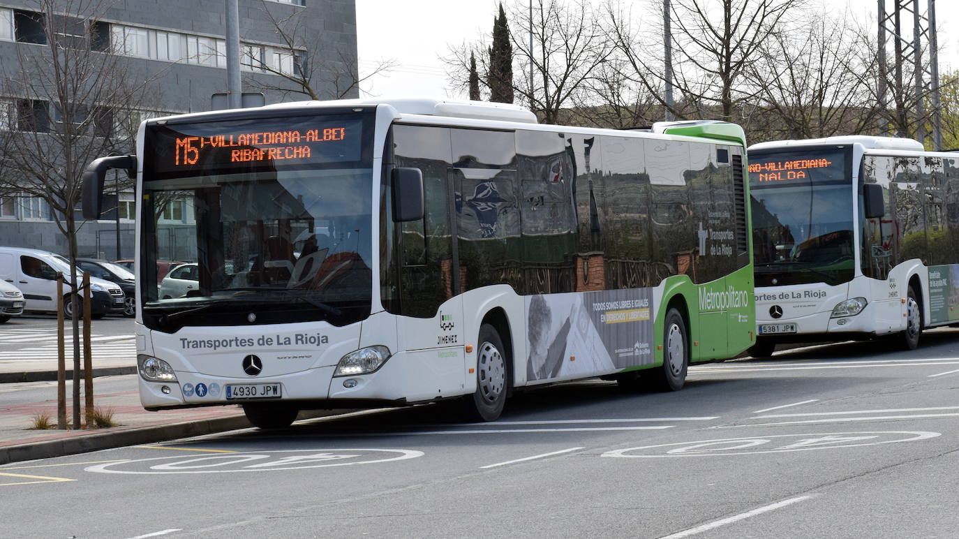 Autobuses metropolitanos en Logroño. 