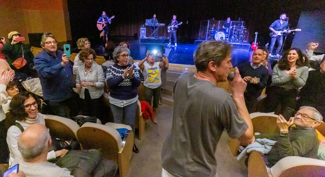 Fotos: Éxito del concierto de Danza Invisible, Tam Tam Go y Denorte