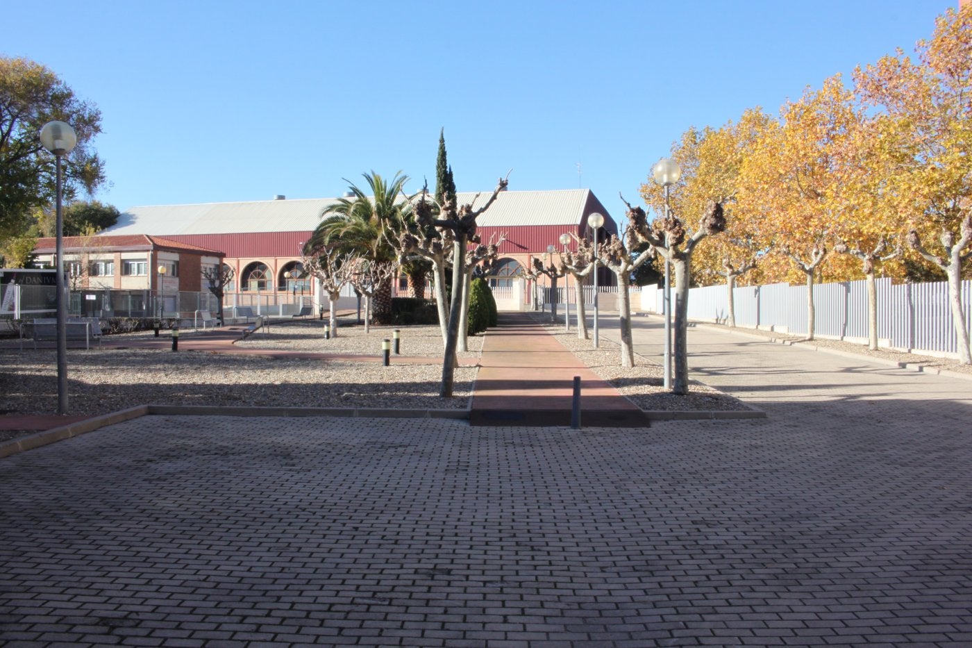 El nuevo centro de día se construirá en el patio de la residencia. 