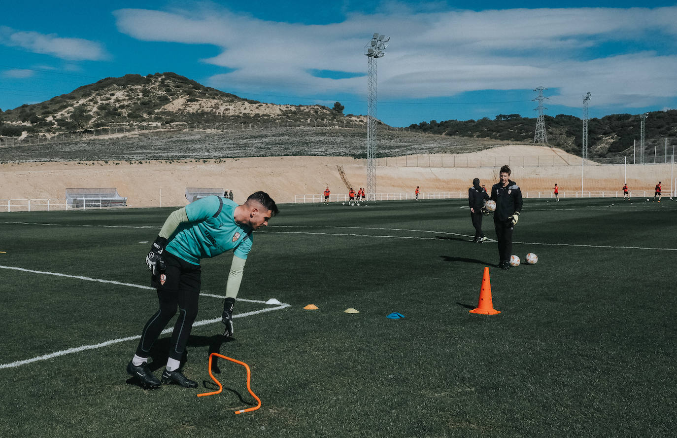 Primeros pases en la nueva ciudad deportiva de la UDL
