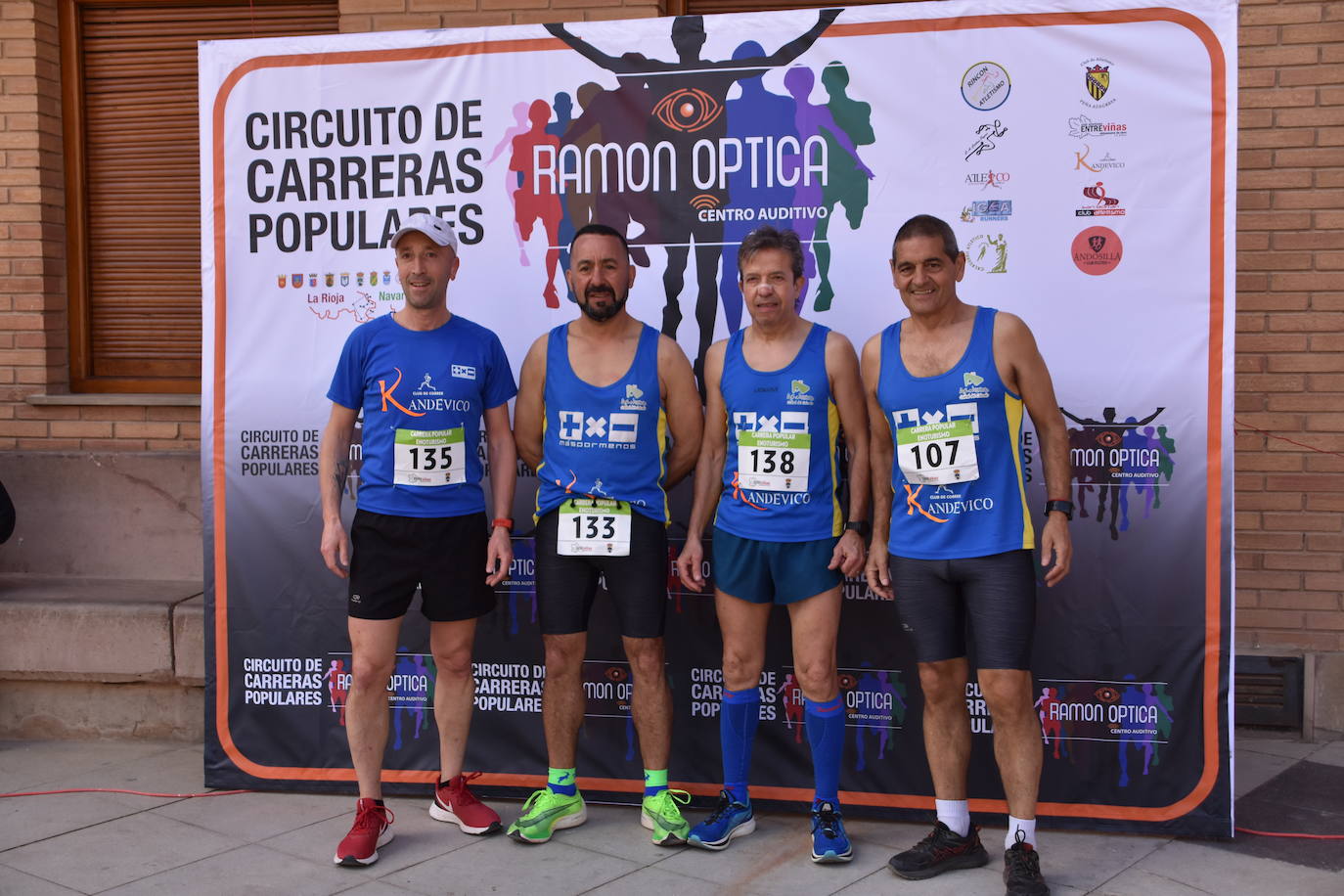 Pérez e Izal ganan en Aldeanueva