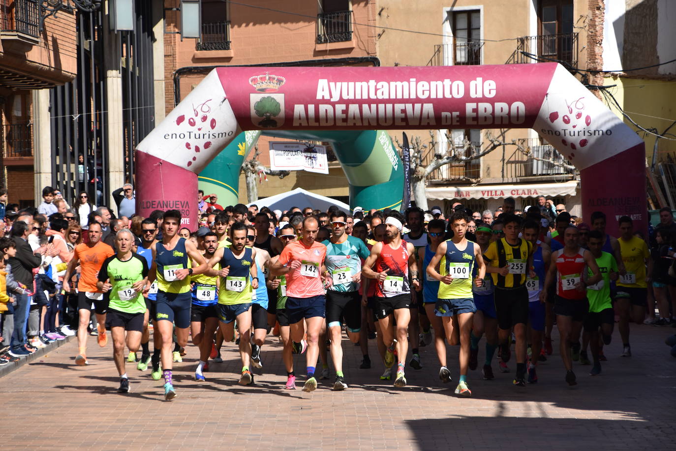 Pérez e Izal ganan en Aldeanueva