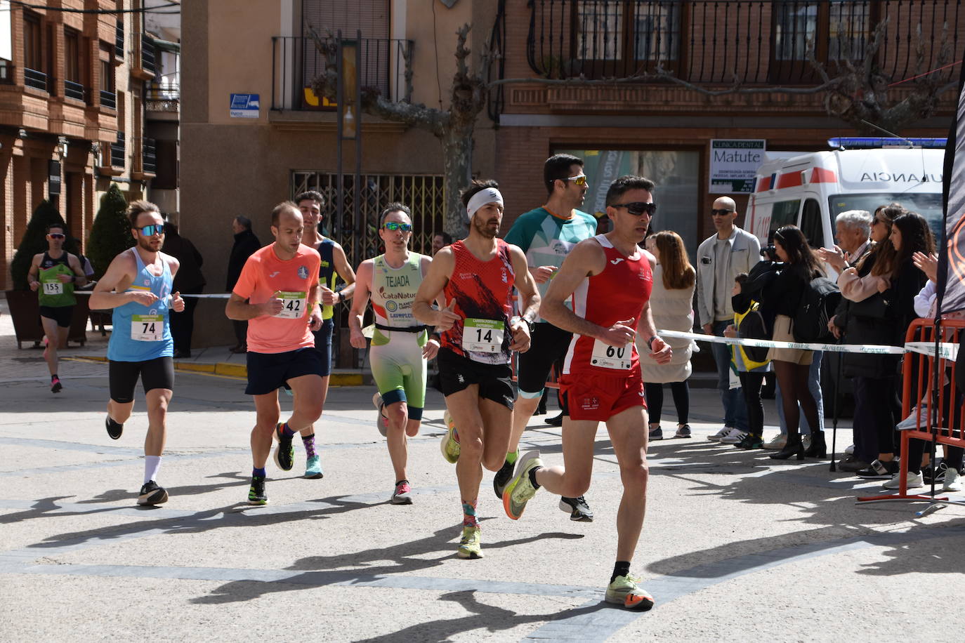 Pérez e Izal ganan en Aldeanueva