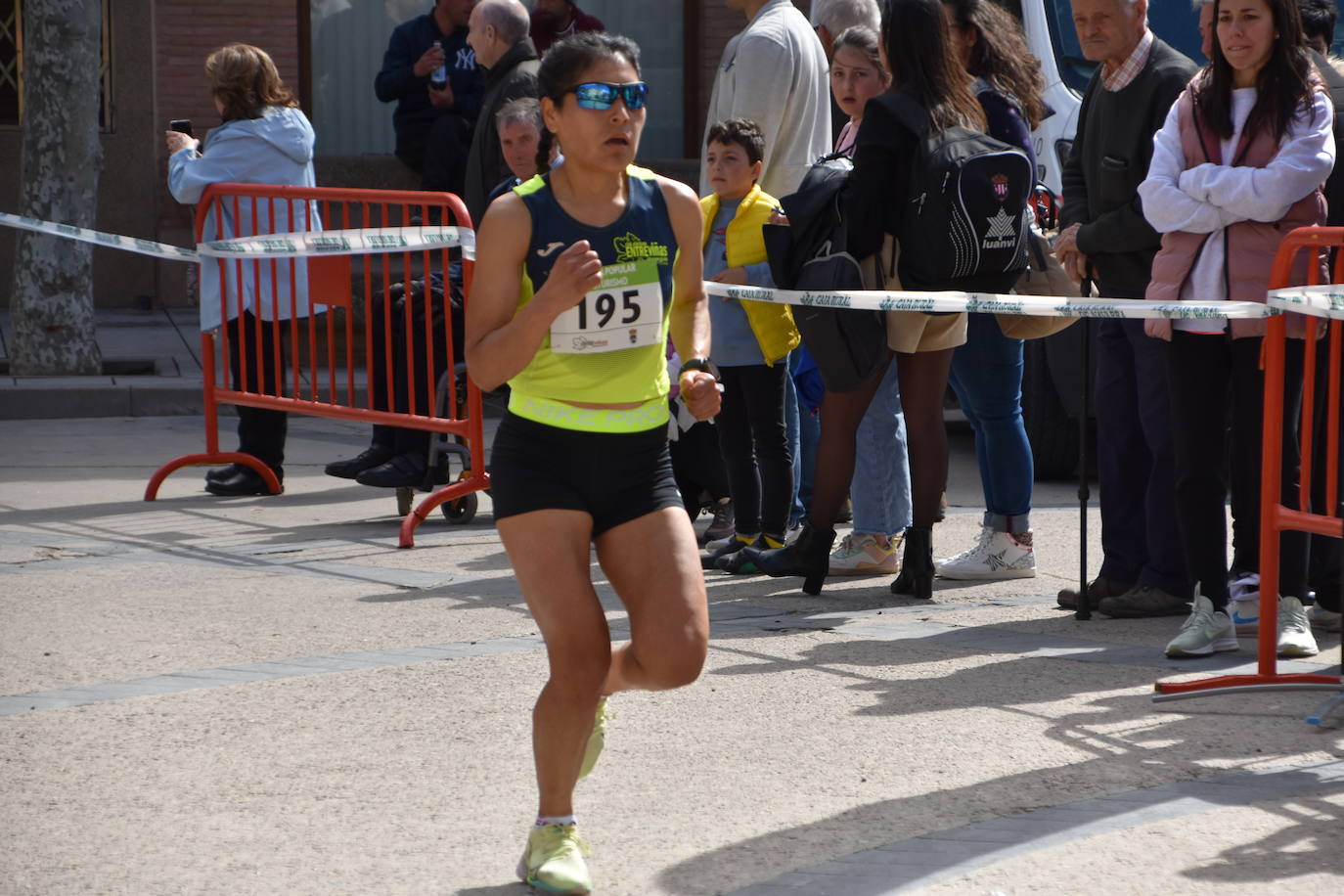 Pérez e Izal ganan en Aldeanueva