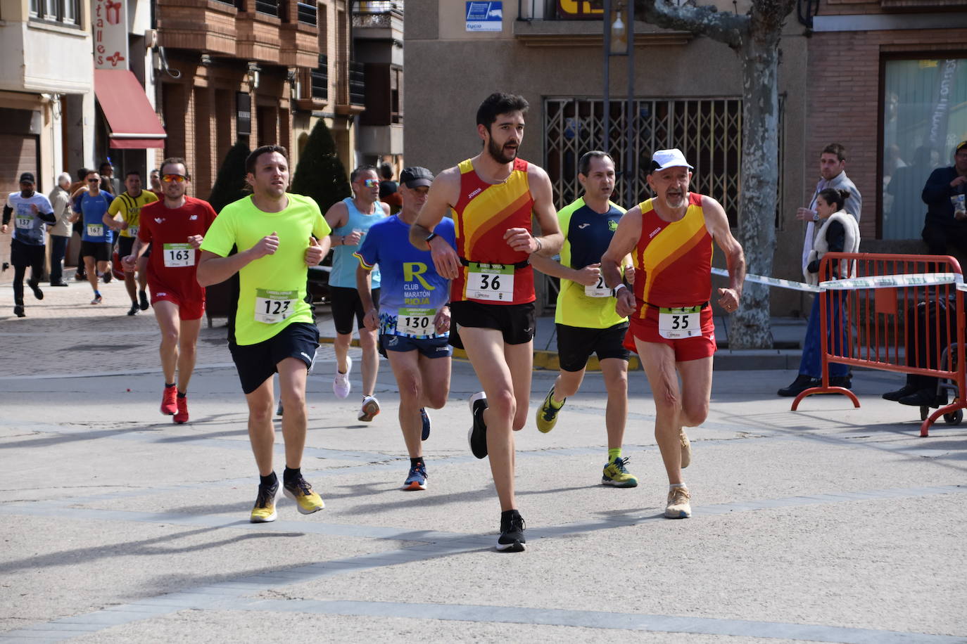 Pérez e Izal ganan en Aldeanueva