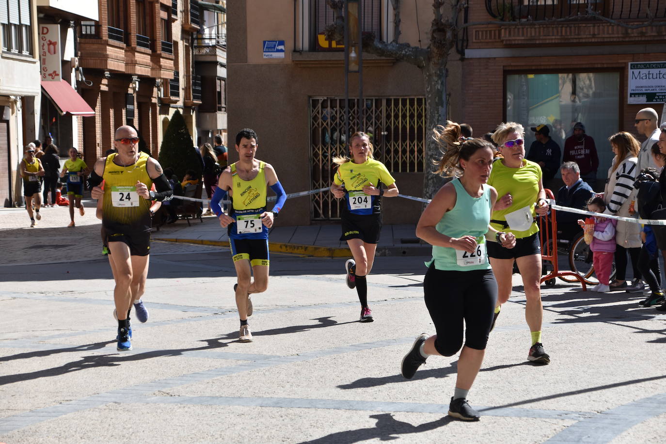 Pérez e Izal ganan en Aldeanueva