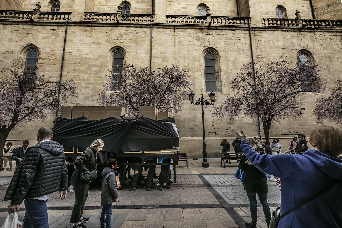 Ensayo solidario de la cofradía de Entrada de Jesús en Jerusalén