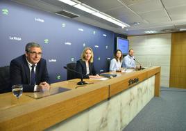 Pablo Rubio, María Somalo, María Victoria González e Íñigo Gastón.