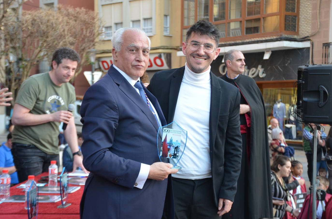 Los tambores de Semana Santa suenan en Calahorra