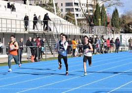 Instalaciones para el atletismo en el Adarraga.