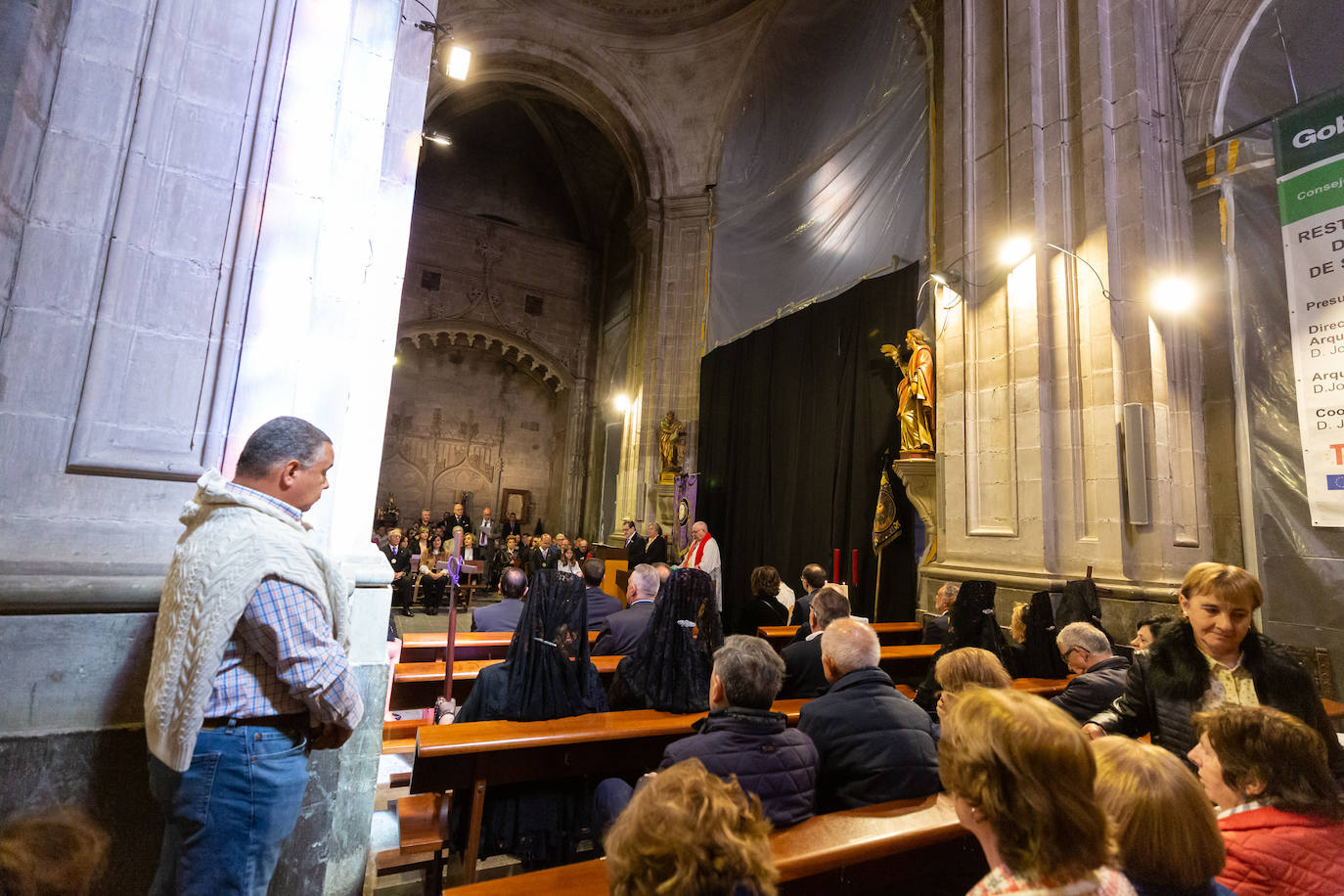 Emoción ante el Santo Cristo de las Ánimas