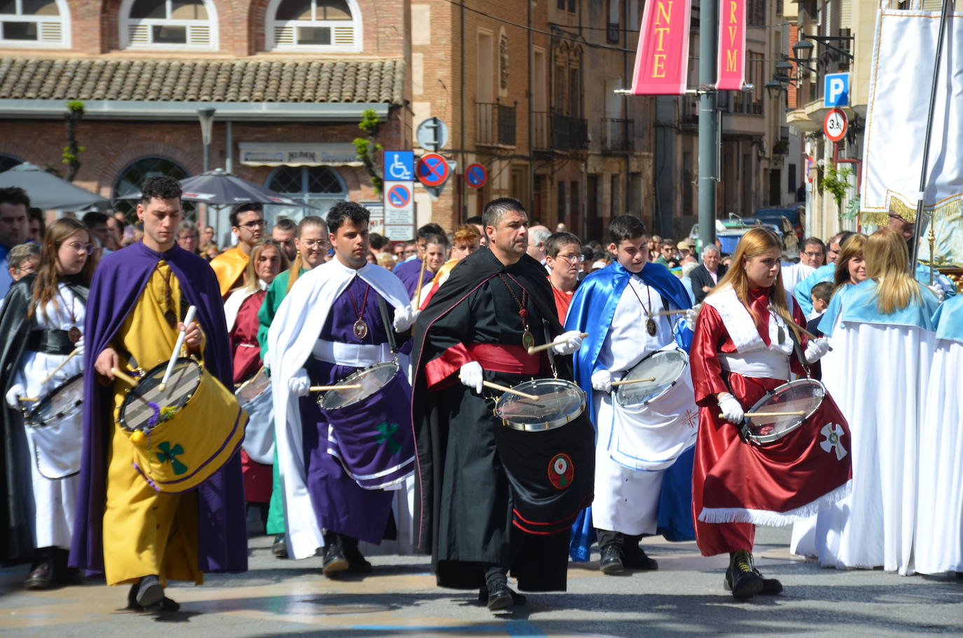 Procesión del Resucitado en Calahorra