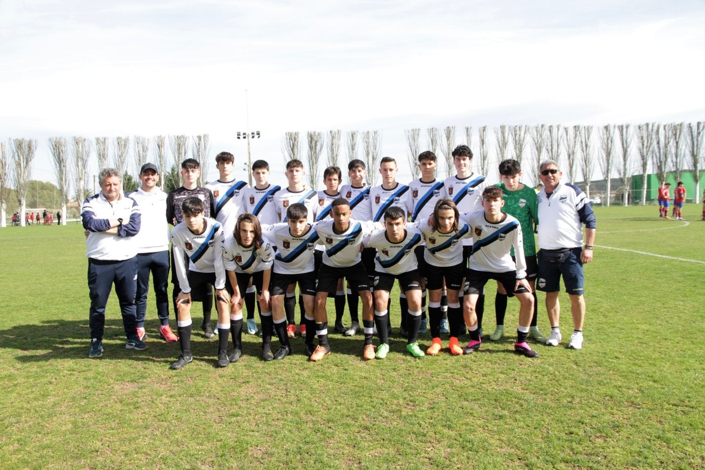 Formación cadete del Valvanera que ha ganado la liga de Primera.