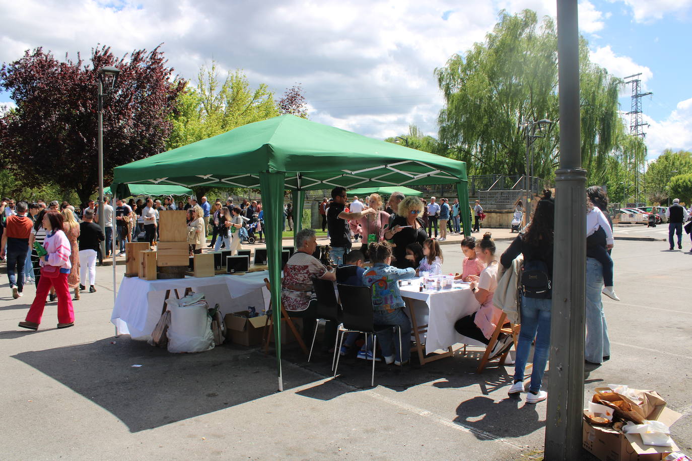 La Peña Juventud celebra el IX Escaparate del Rioja en Nájera