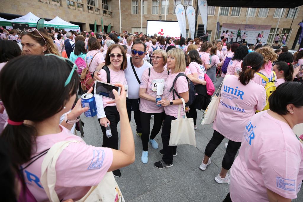 Clase de zumba tras la Carrera de la Mujer de Logroño