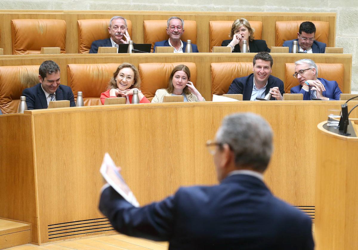 El último pleno del Parlamento, en imágenes