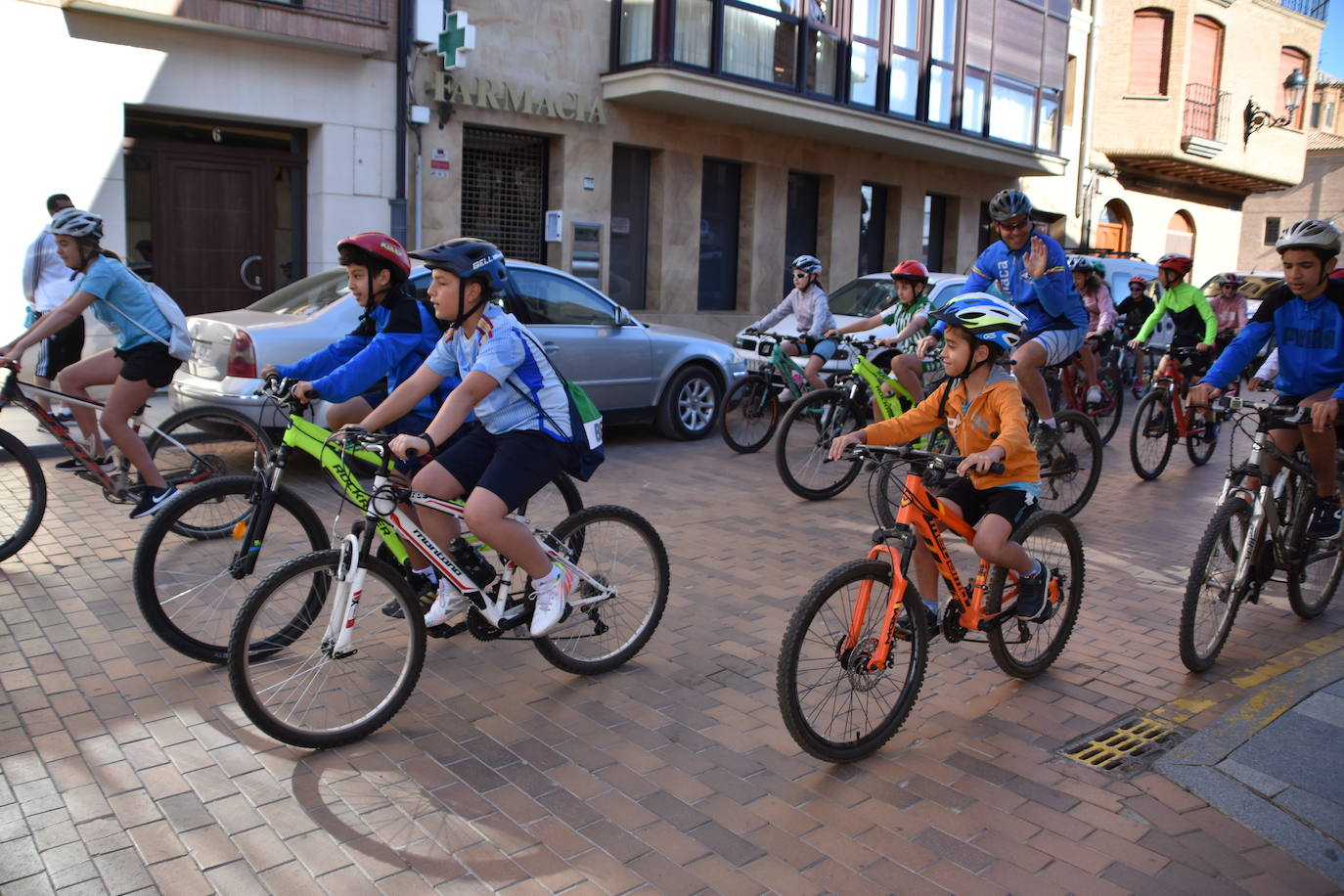 Aldeanueva, entre bicicletas y pochas