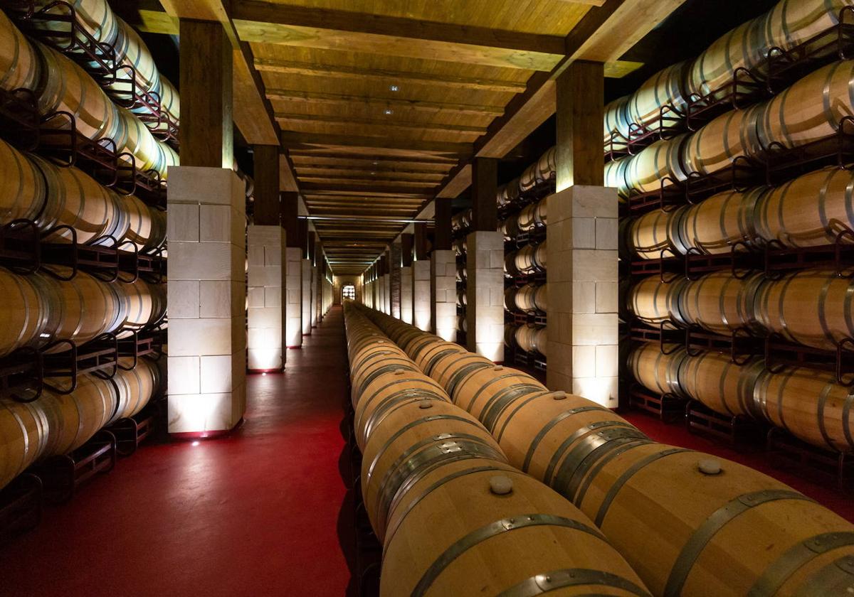 El Gobierno concretará la próxima semana ayudas «urgentes» a la destilación de vino