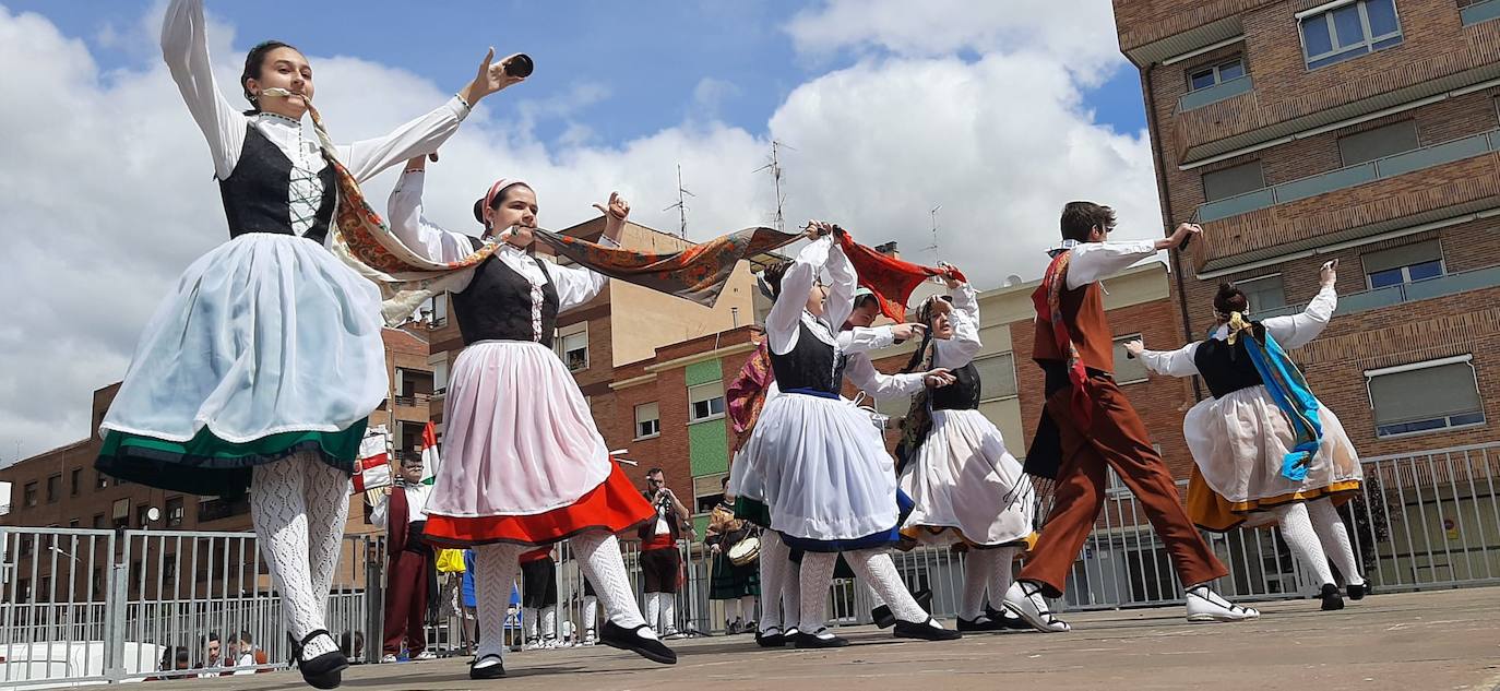 Degustación de pinchos de las peñas en Calahorra