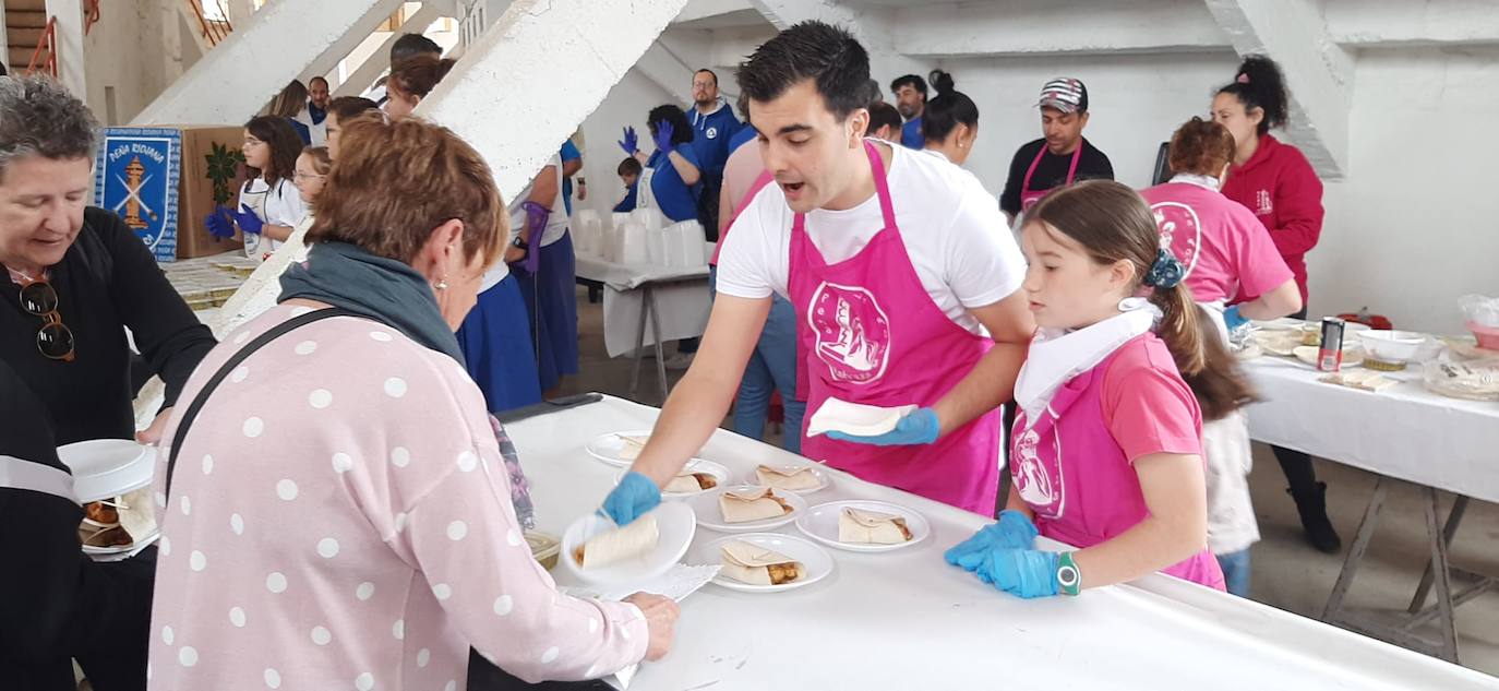 Degustación de pinchos de las peñas en Calahorra