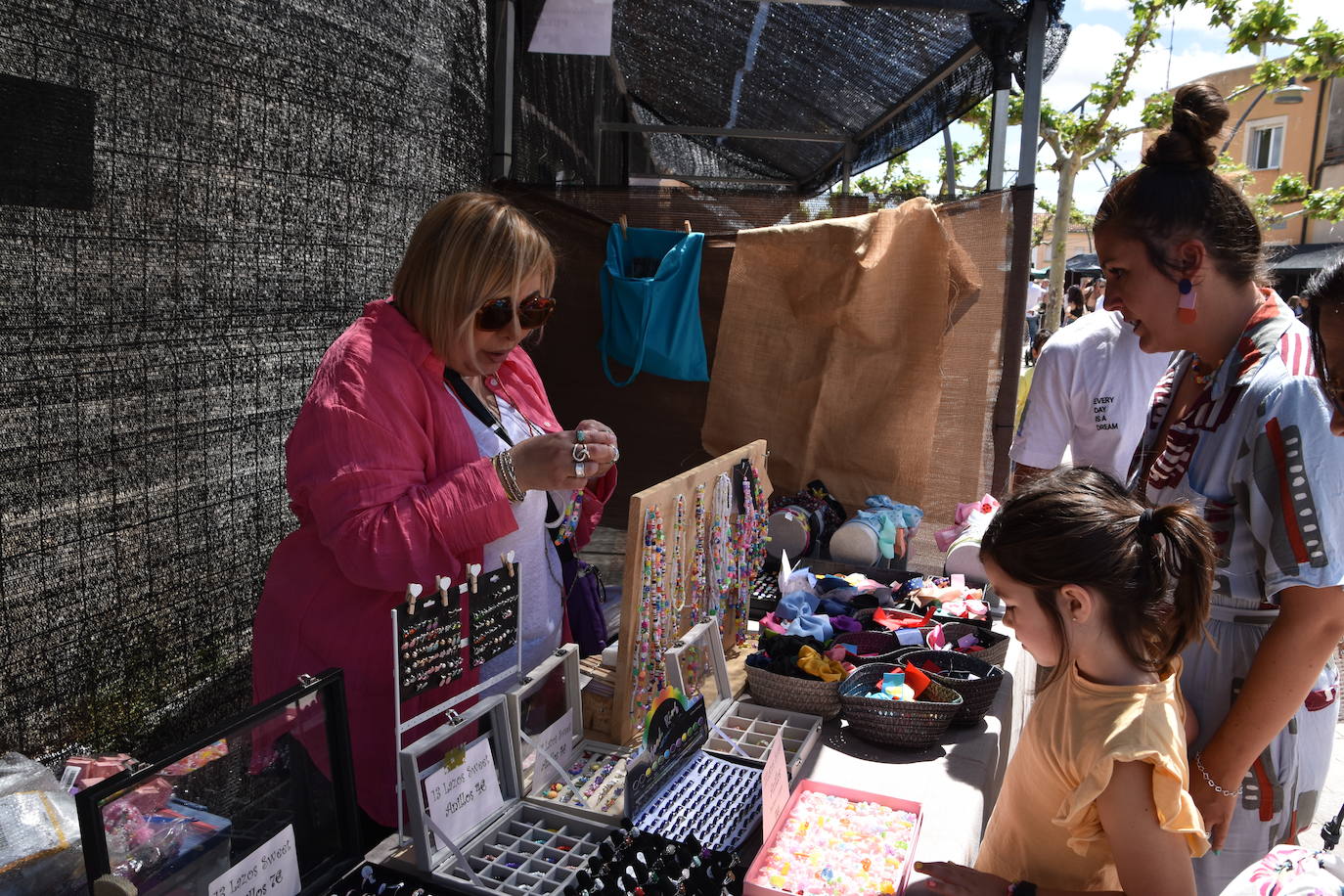 Domingo de Fungitur y feria intercultural en Pradejón