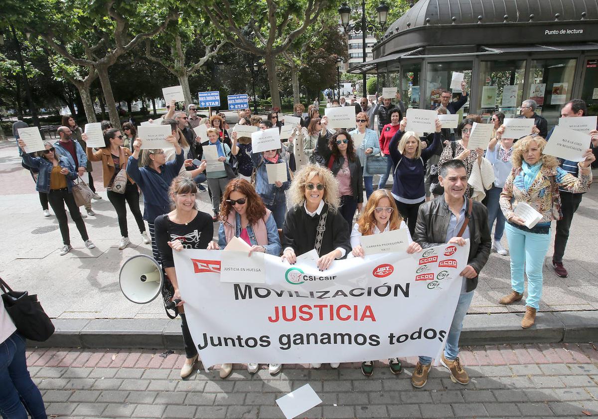 «Somos el patito feo de la administración», denuncian los funcionarios de Justicia riojanos