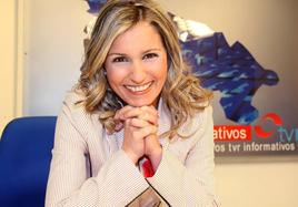 Sandra Carmona en el plató de TVR.